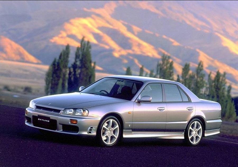  Nissan Skyline GT Sedan 1998 года  (фото 4 из 4)